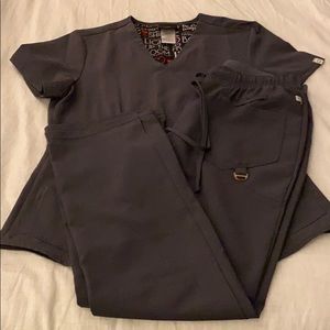 Scrub top and matching bottoms